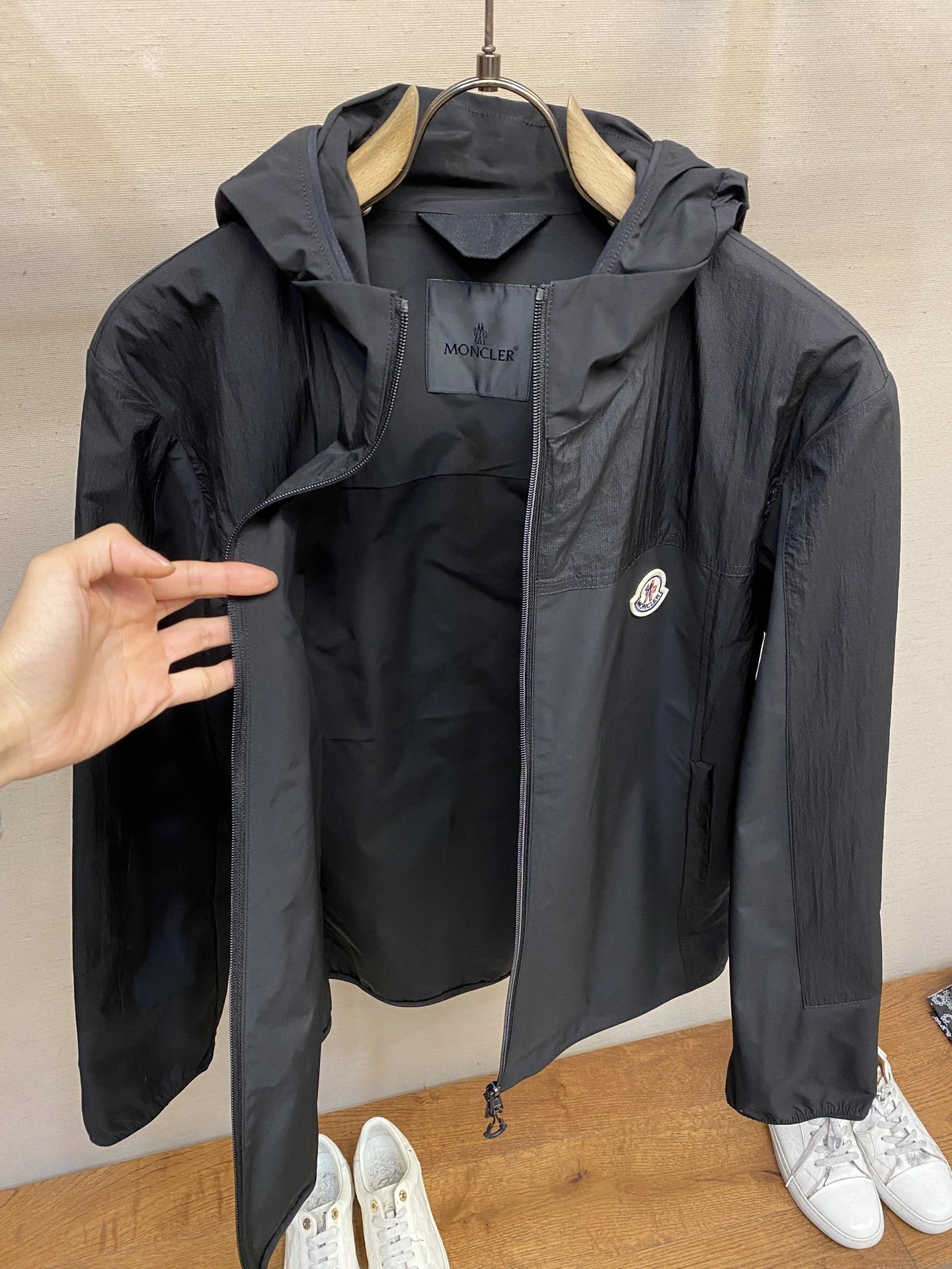 wg.luxury-- 7o9385r item:E-F443C1112
